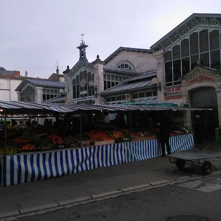 Au Calme Centre A 2 Pas Du Vieux Marche La Rochelle (Charente-Maritime)