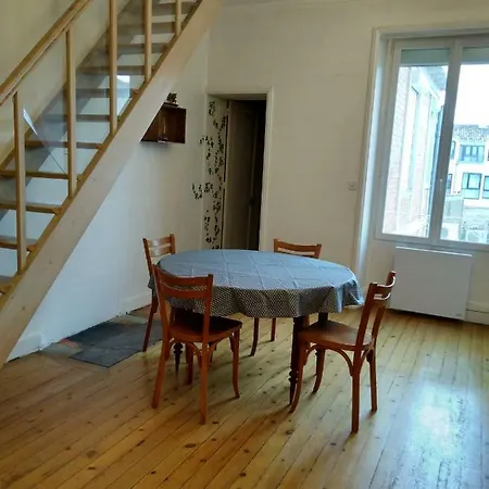 Au Calme Centre A 2 Pas Du Vieux Marche Apartmán